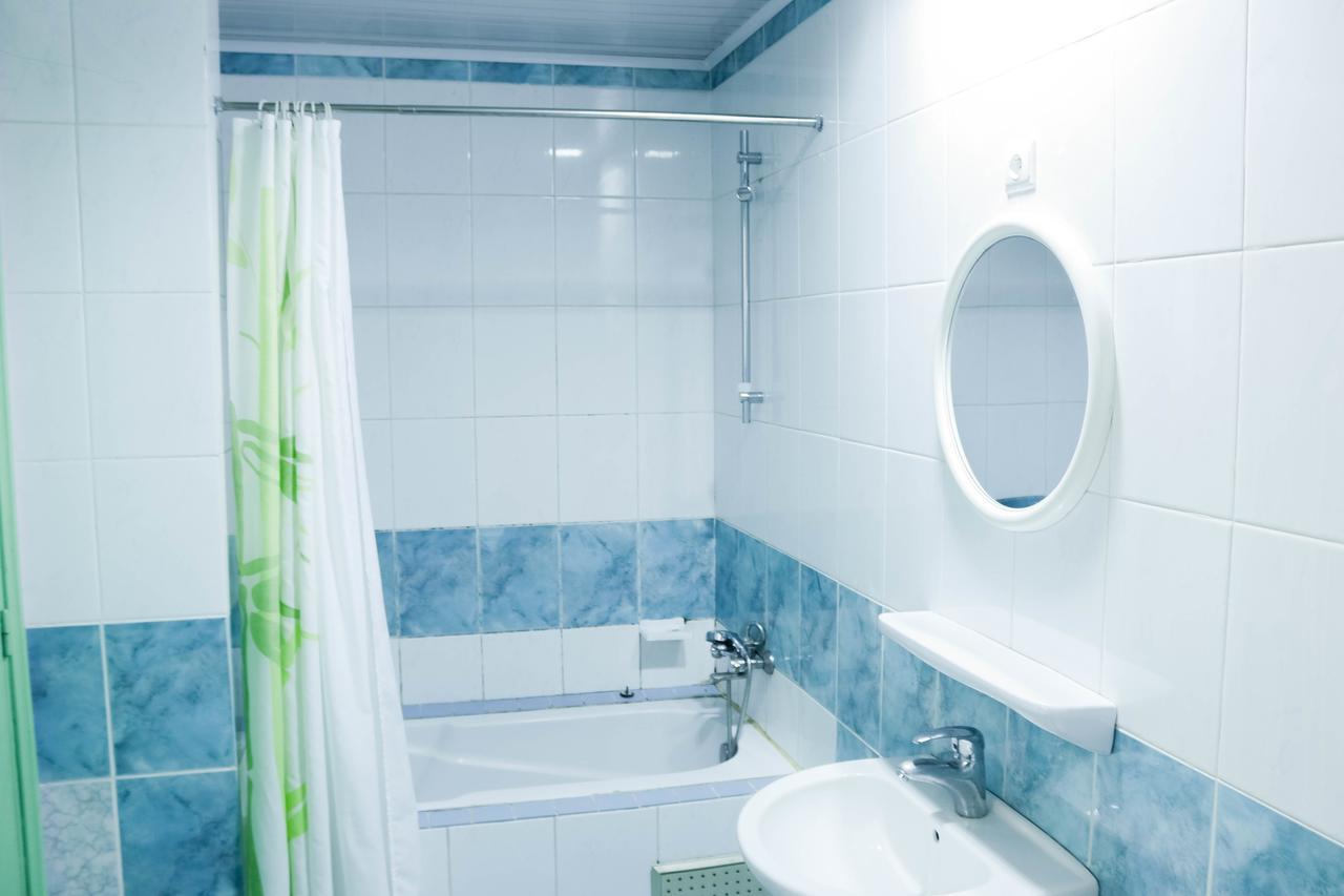 Tchero Appartement 1 Douala Buitenkant foto