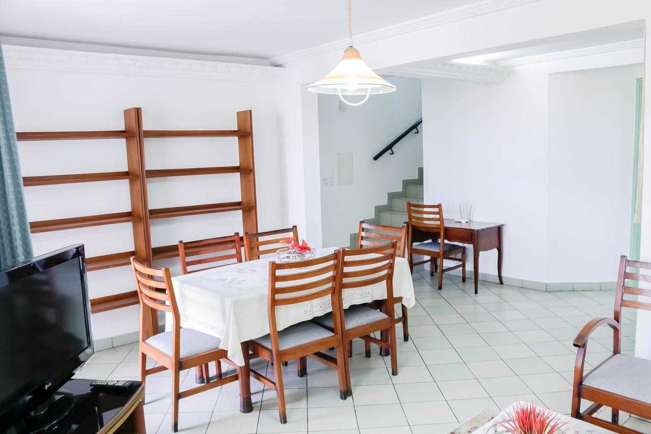 Tchero Appartement 1 Douala Buitenkant foto